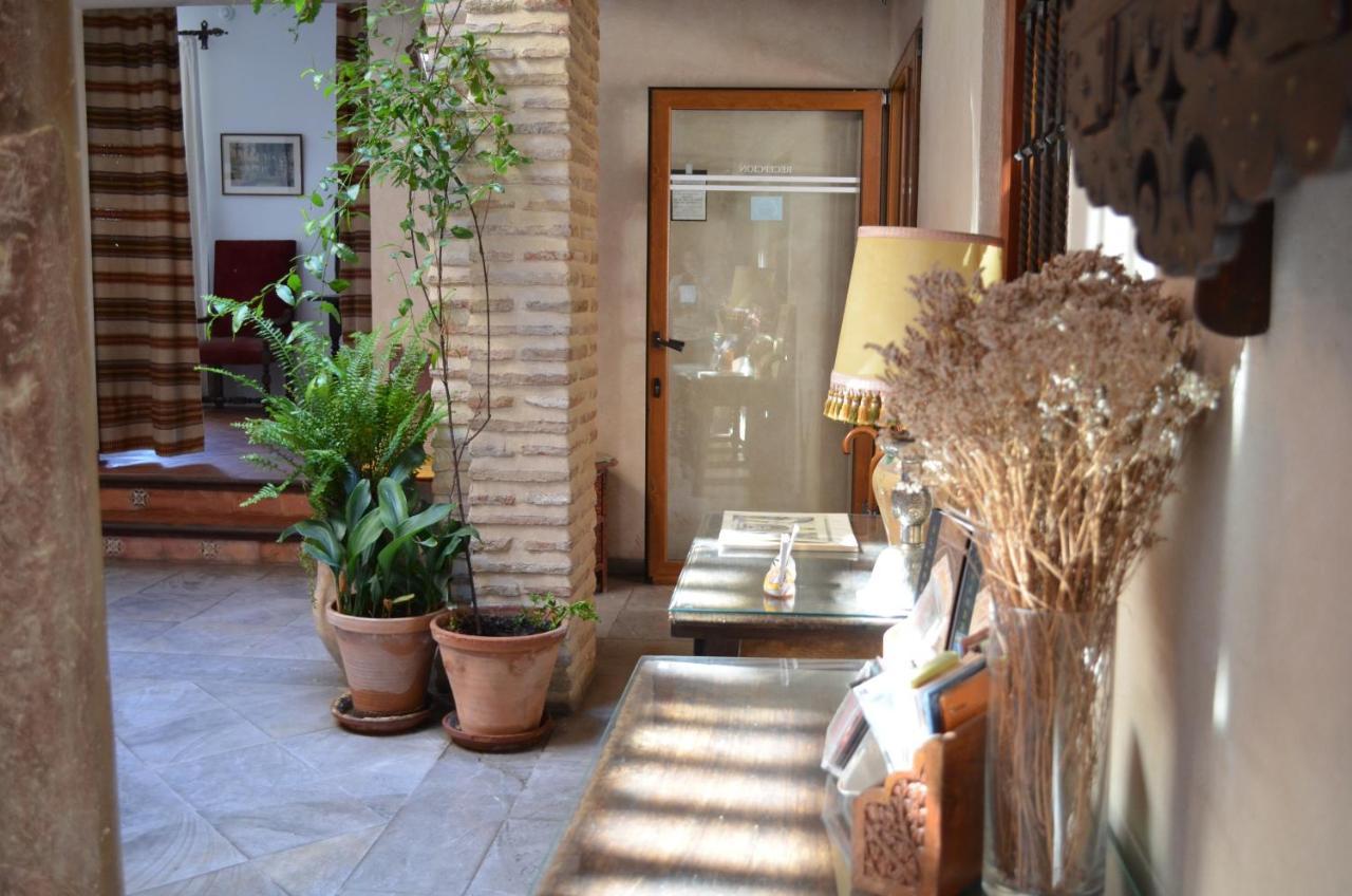 Hotel Santa Isabel La Real Granada Bagian luar foto